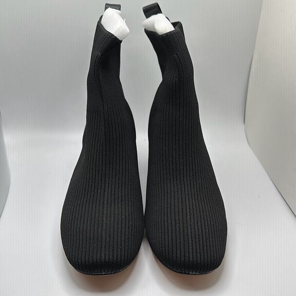 CUSHIONAIRE Women's Neely Stretch bootie +Memory Foam 9 BLACK - Picture 2 of 7